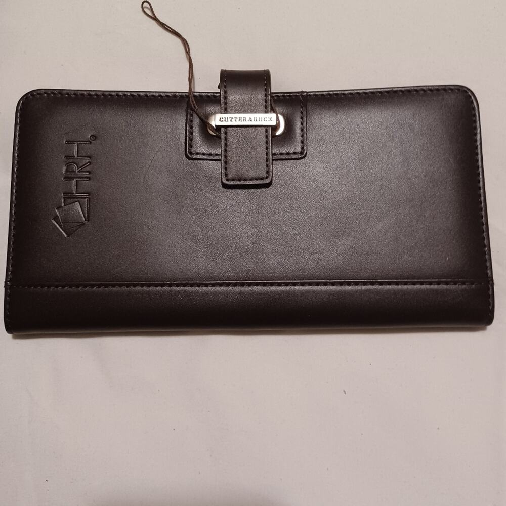 Cutter & Buck  Leather Passport & Check Holder.